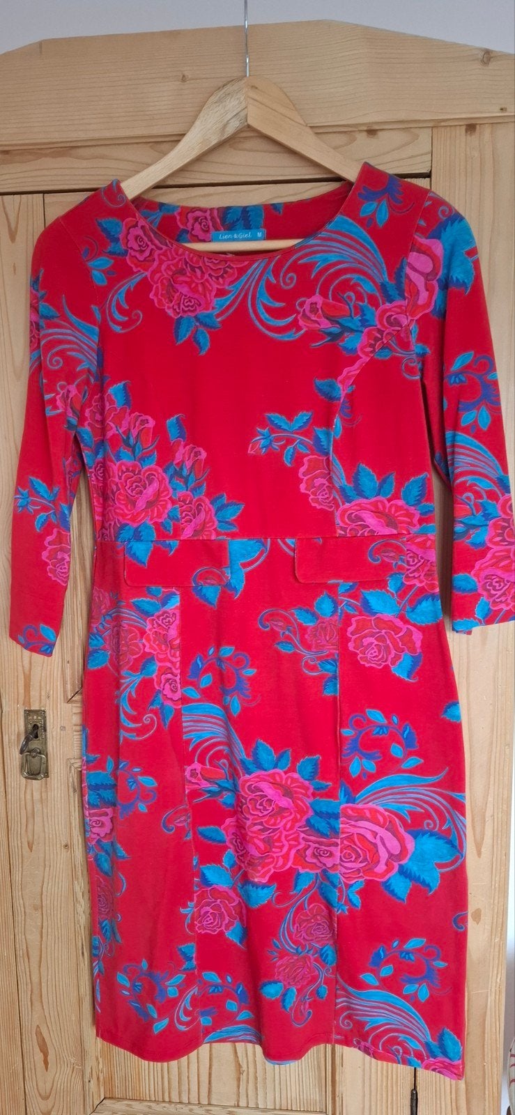 Lien & Giel jurk met bloemenprint - Maat M, Maat 38/40 (M), Ophalen of Verzenden, Zo goed als nieuw, Knielengte