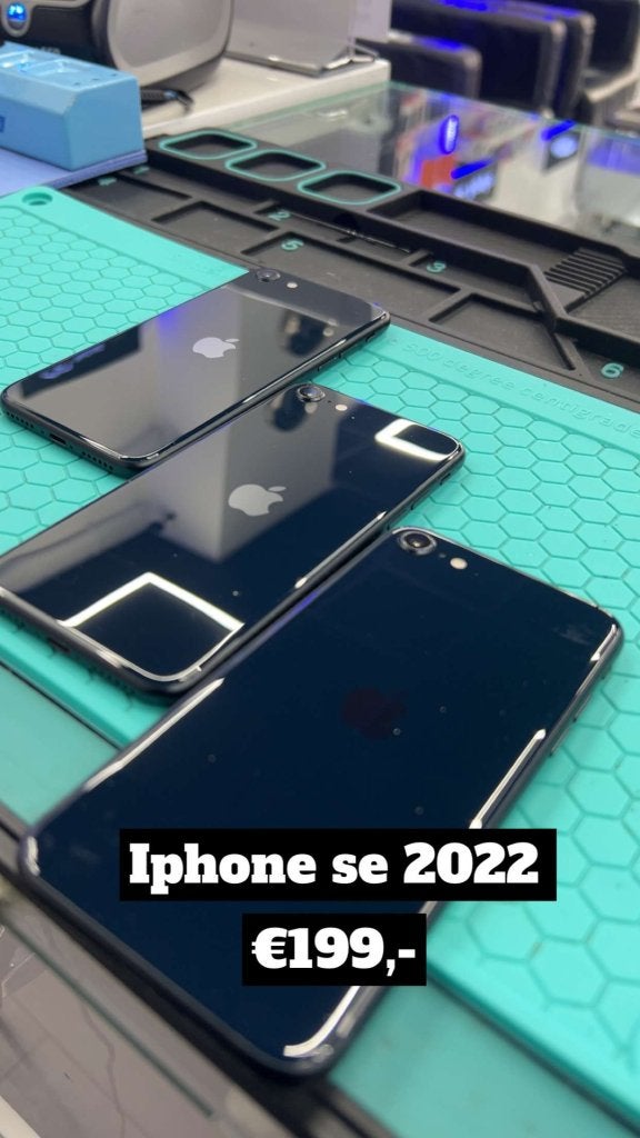 APPLE IPHONE SE 2022 64GB BLACK, Niet ingevuld, Niet ingevuld, Ophalen of Verzenden, Zo goed als nieuw