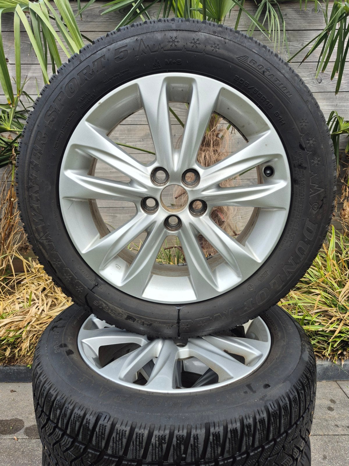 Lexus ct200h originele velgen met  banden., Ophalen, Gebruikt, 16 inch, Banden en Velgen