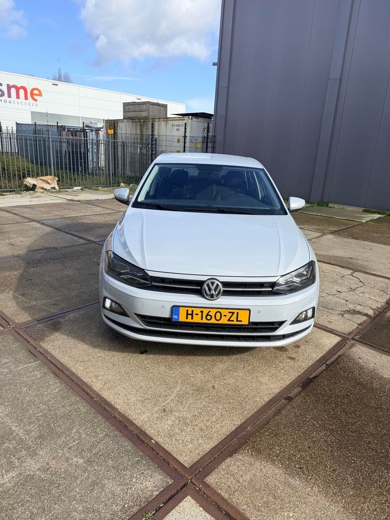 Volkswagen Polo 1.0 TSI 95pk 2020 Wit btw auto, Stof, Zwart, 95 pk, Origineel Nederlands