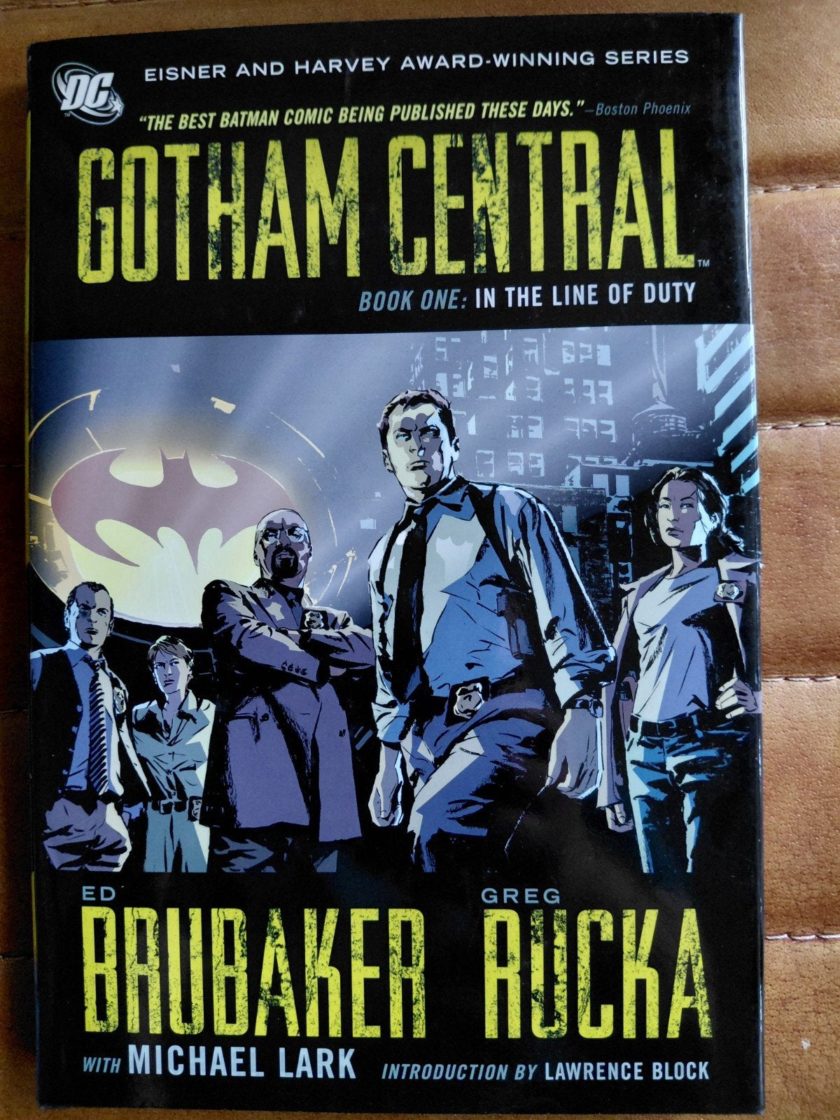 Gotham Central - In the line of duty., Boeken, Eén stripboek, Ophalen of Verzenden