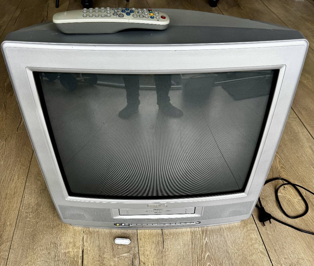 Philips 55cm CRT TV met ingebouwde VHS - retro gaming, Ophalen, Gebruikt, 40 tot 60 cm, Philips