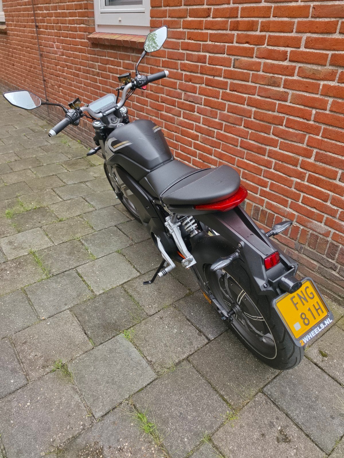 Super Soco TSX - Slechts 1736km, altijd binnen gestaan!, Fietsen en Brommers, Ophalen, Zo goed als nieuw, Elektrisch, Super Soco