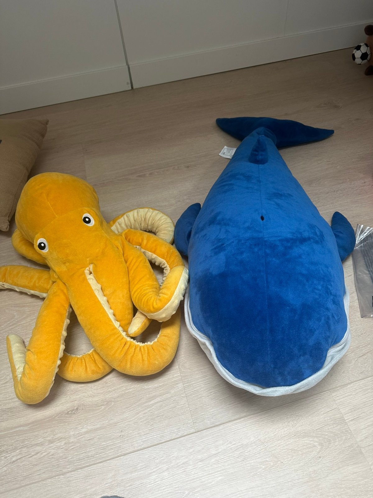 Ikea knuffels en kussens, Ophalen, Zo goed als nieuw