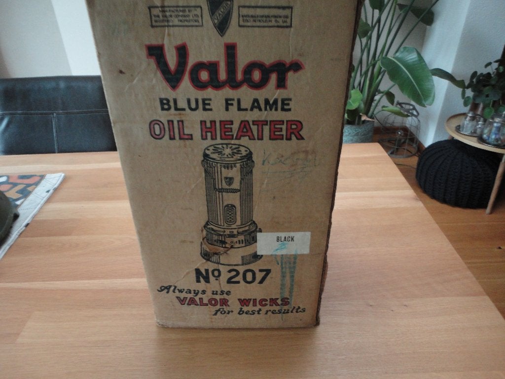 Valor Blue Flame Oliekachel No 207 - als nieuw in doos, Oliekachel, Gebruikt, Overige brandstoffen, Ophalen of Verzenden