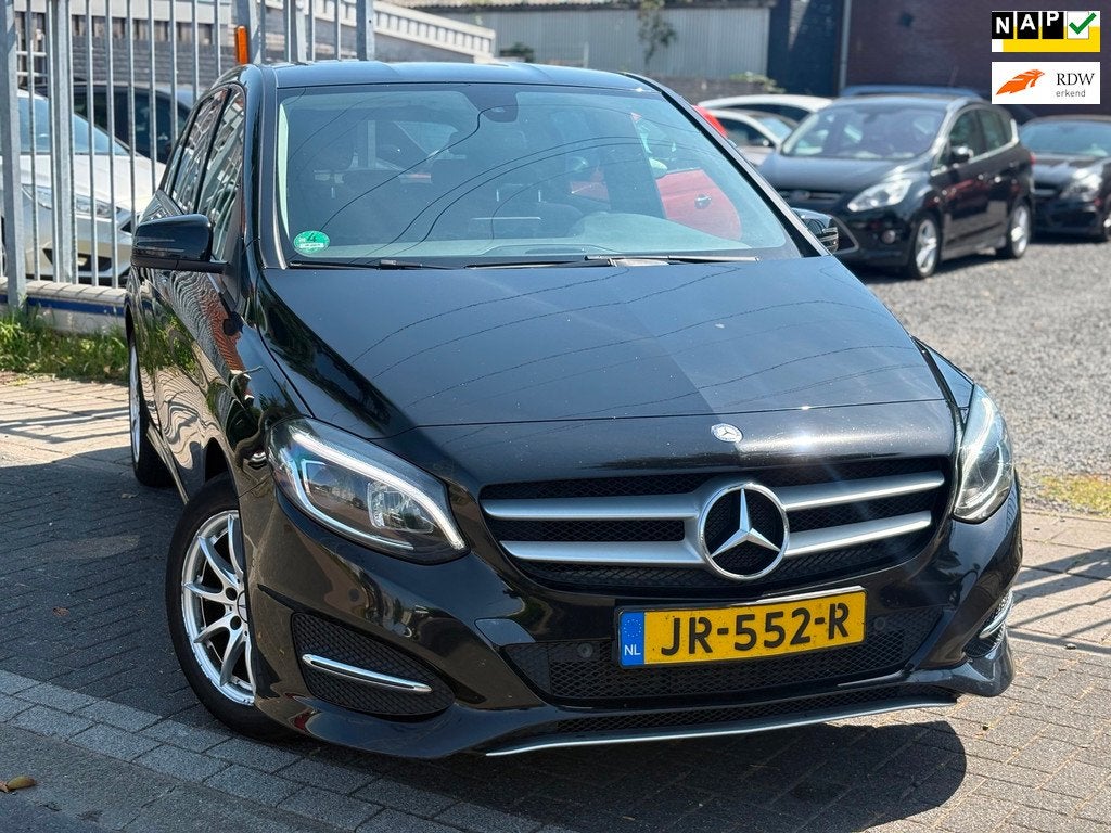Mercedes-Benz B-klasse 160 Ambition | EX BPM | Navigatie | L, Auto's, Mercedes-Benz, Voorwielaandrijving, Stof, Gebruikt, 4 cilinders