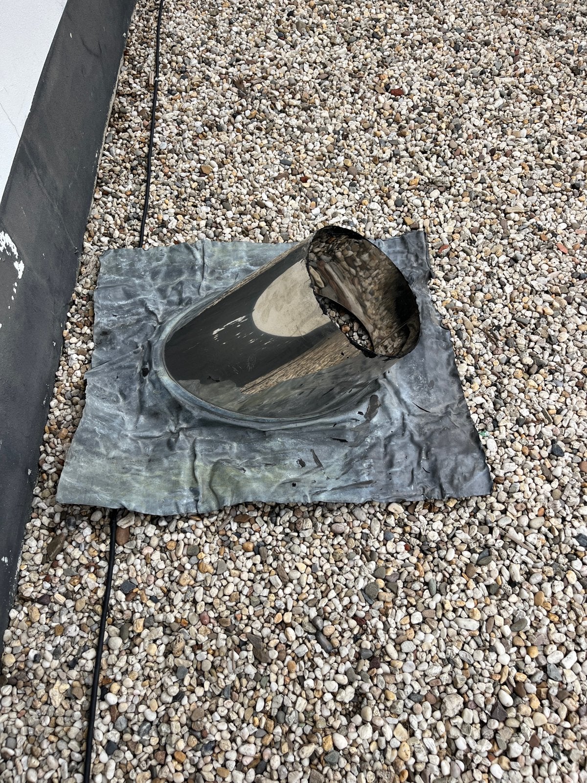 Dakdoorvoer met loodslab voor kachelpijp, Ophalen of Verzenden, Gebruikt, Hout, Houtkachel