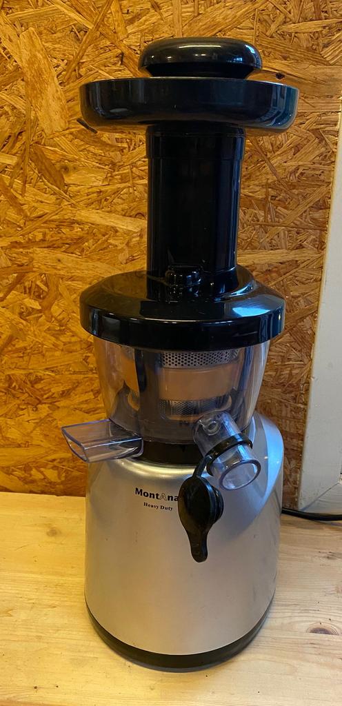 Montana heavy duty slowjuicer, Ophalen of Verzenden, Zo goed als nieuw, Slowjuicer