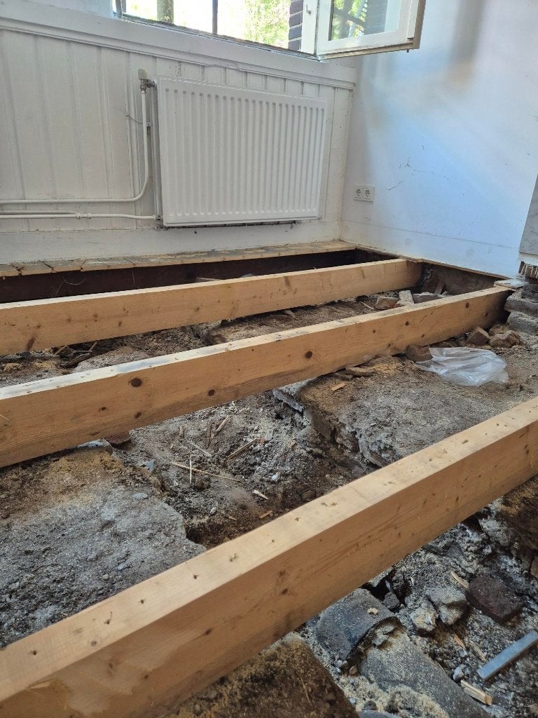 Houten balken., Doe-het-zelf en Verbouw, Hout en Planken, Ophalen, Zo goed als nieuw, Balk, Vuren