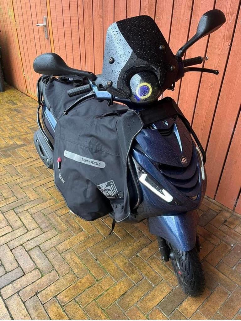 Zip iget 2019, Ophalen, Maximaal 45 km/u, Zip, Zo goed als nieuw