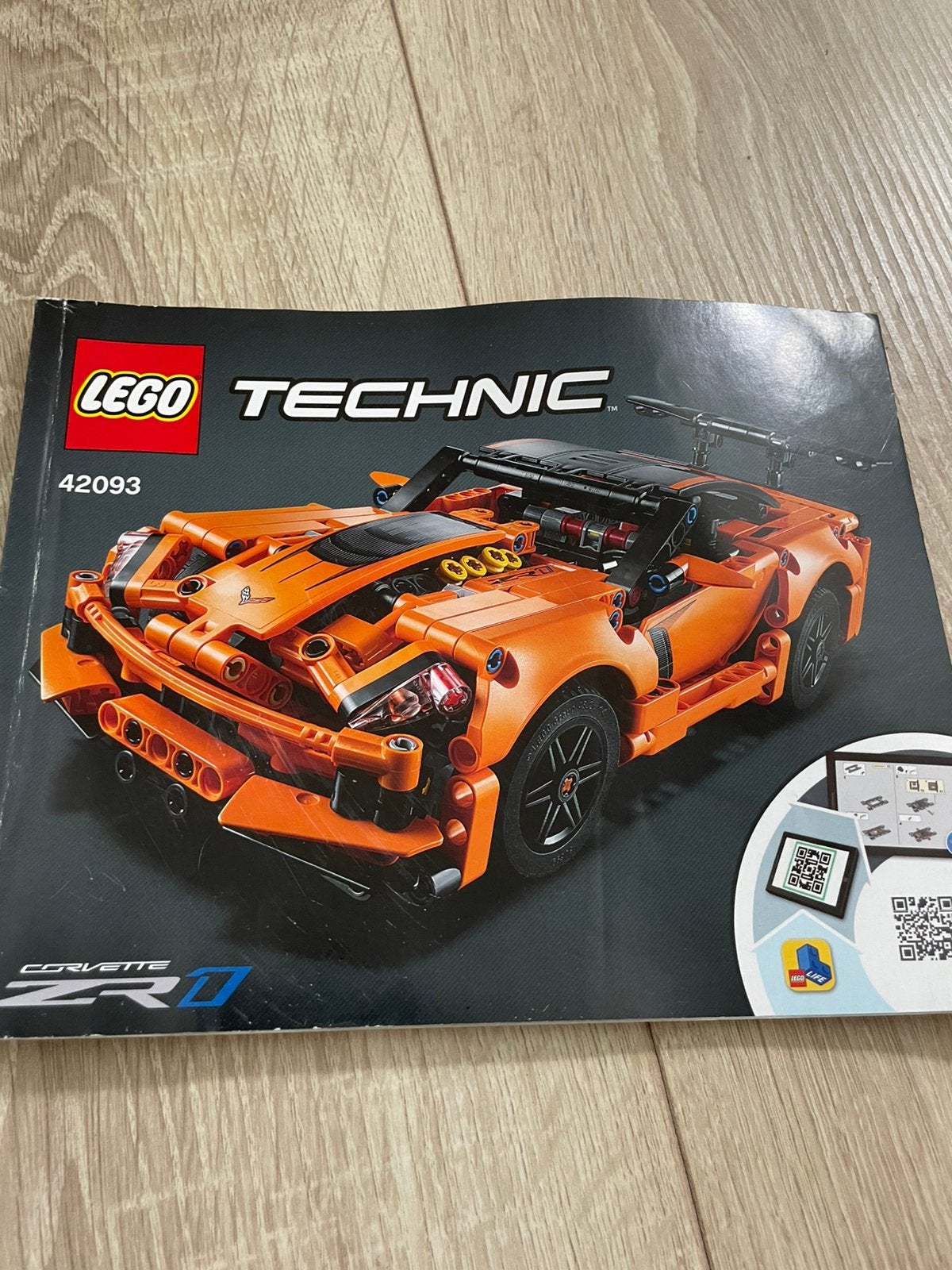 Lego technic corvette, Ophalen of Verzenden, Zo goed als nieuw