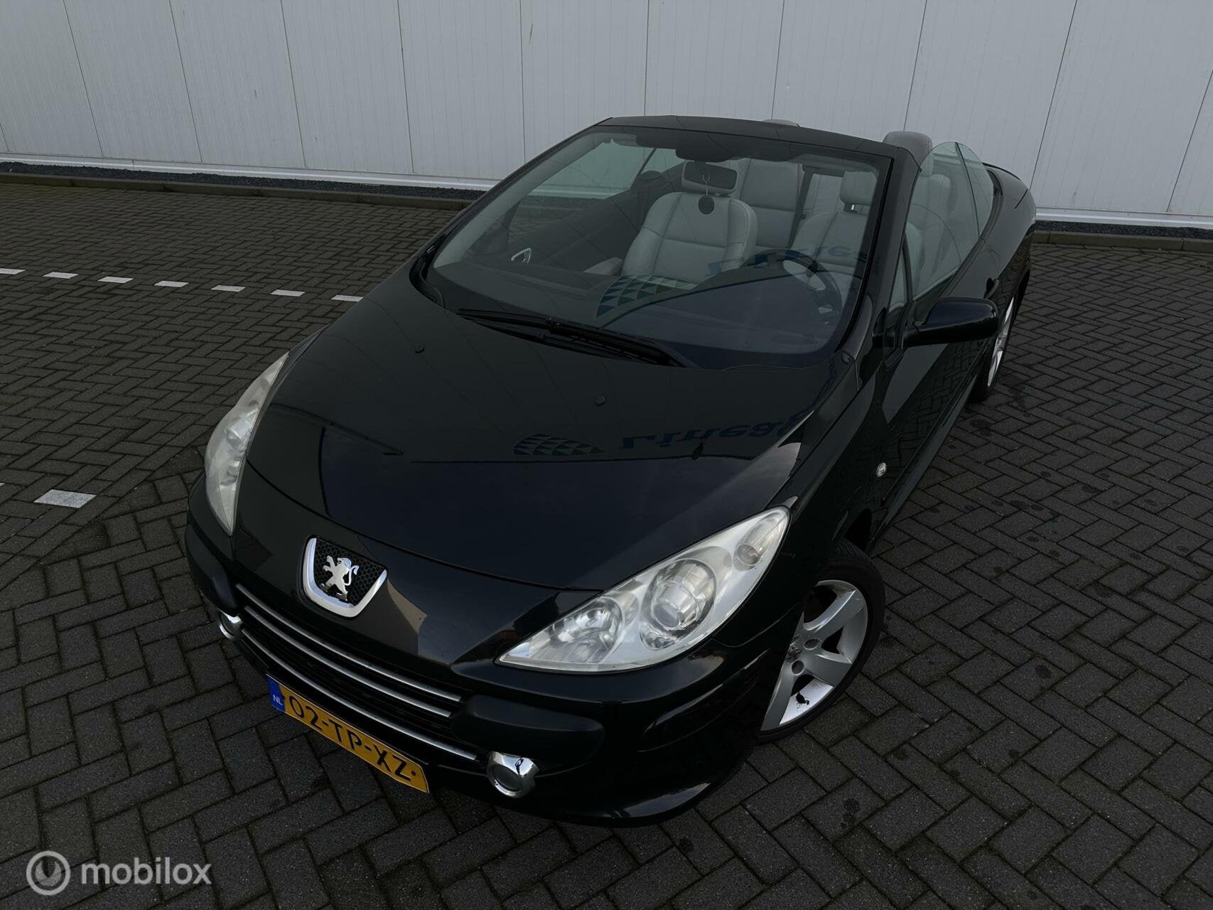 Peugeot 307 CC 2.0 HDiF, Voorwielaandrijving, 136 pk, Gebruikt, 4 cilinders