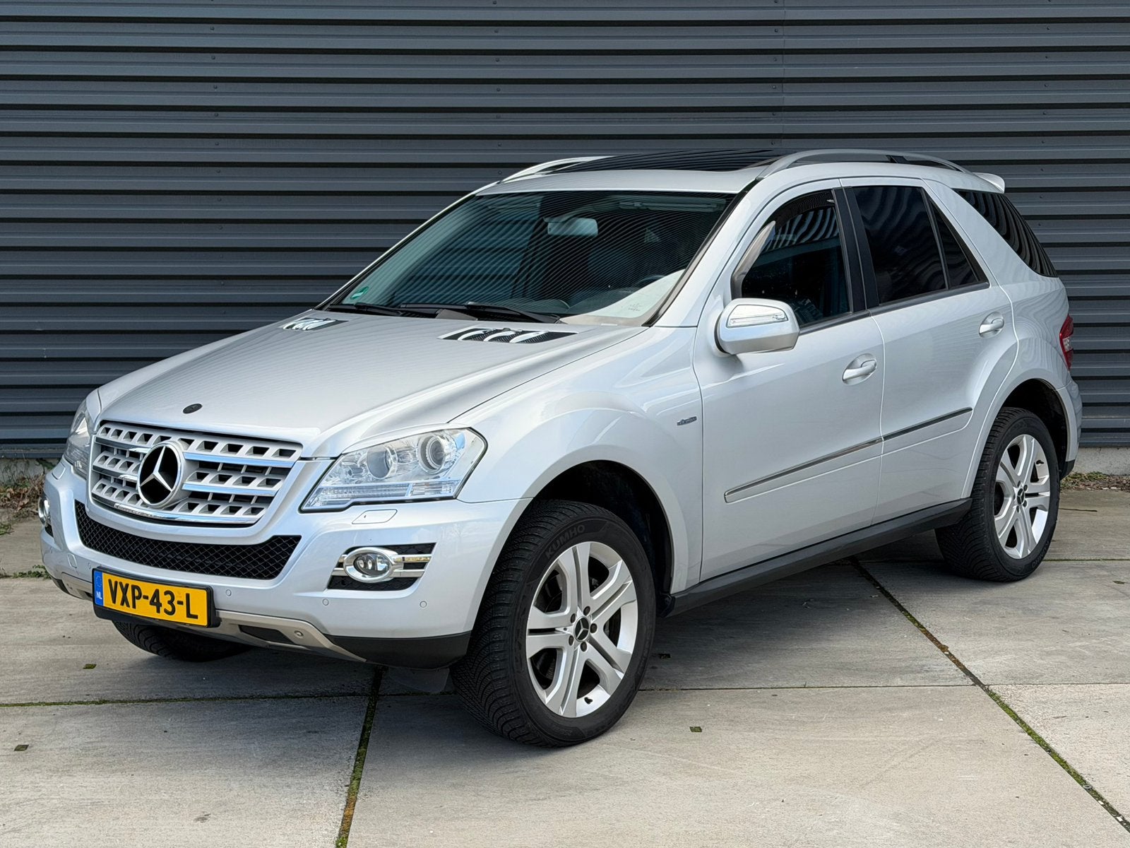 Mercedes-Benz ML 300 CDI 4MATIC Grijs Kenteken Met gebreken, Auto's, Bestelauto's, Automaat, Zwart, 190 pk, 2987 cc