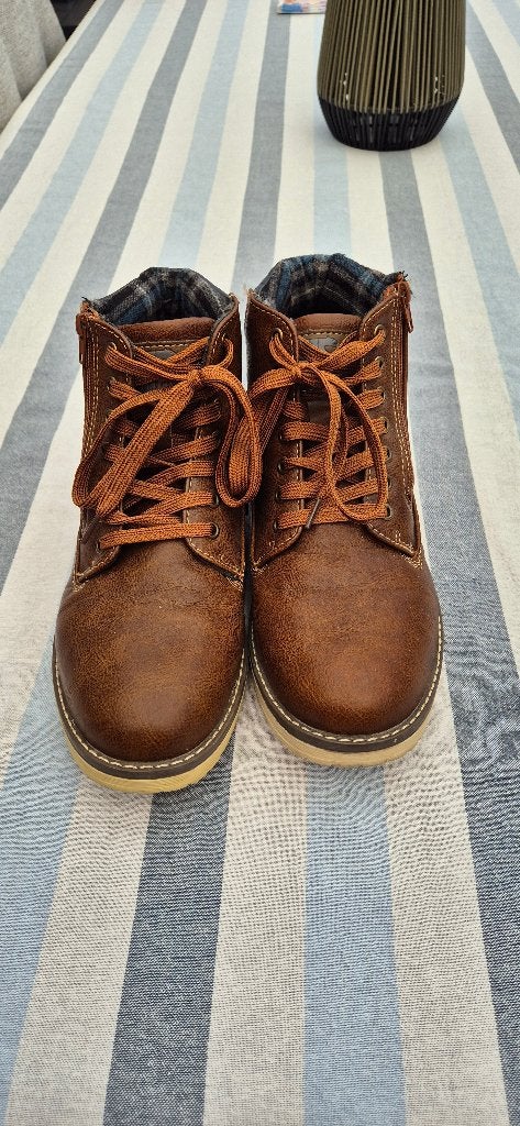 Mooie bruine boots, zo goed als nieuw, Ophalen, Bruin, Boots, Zo goed als nieuw