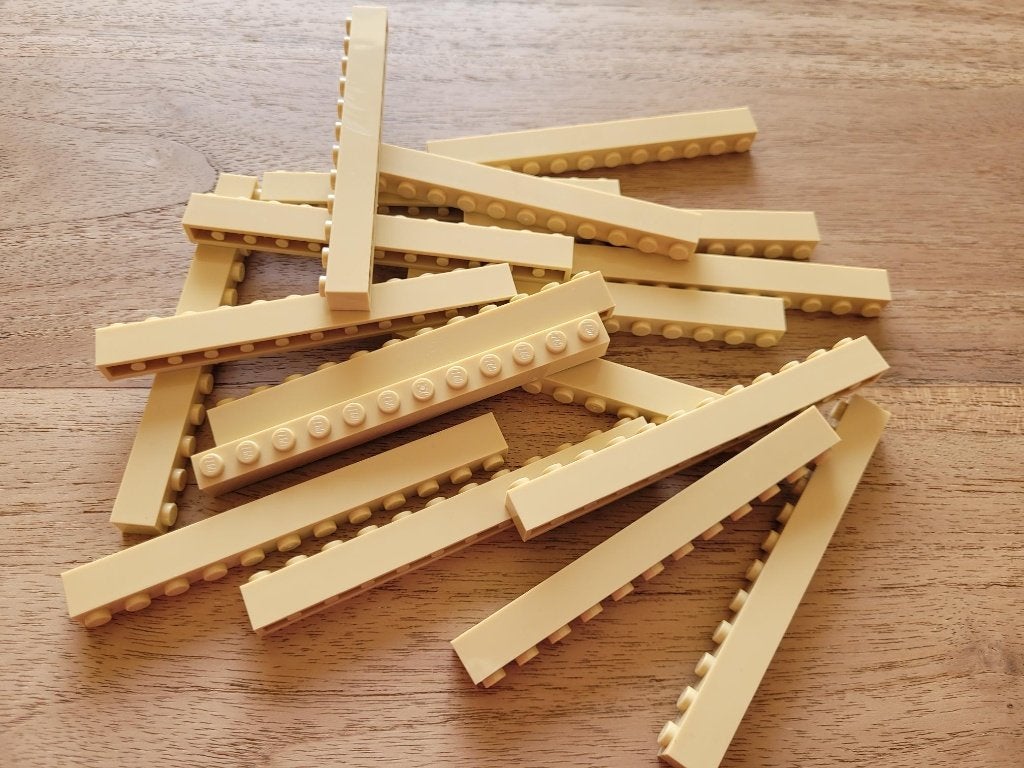 Partij J726=25x Lego stenen tan 1x12(Meerdere setjes)