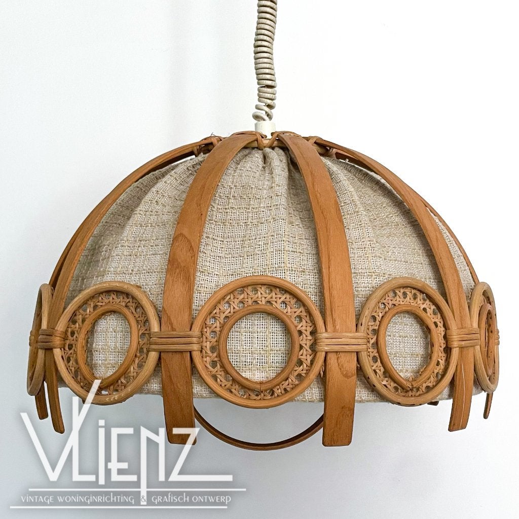 Vintage bohemien rotan, bamboo hanglamp met stof, retro, Ophalen, Huis en Inrichting