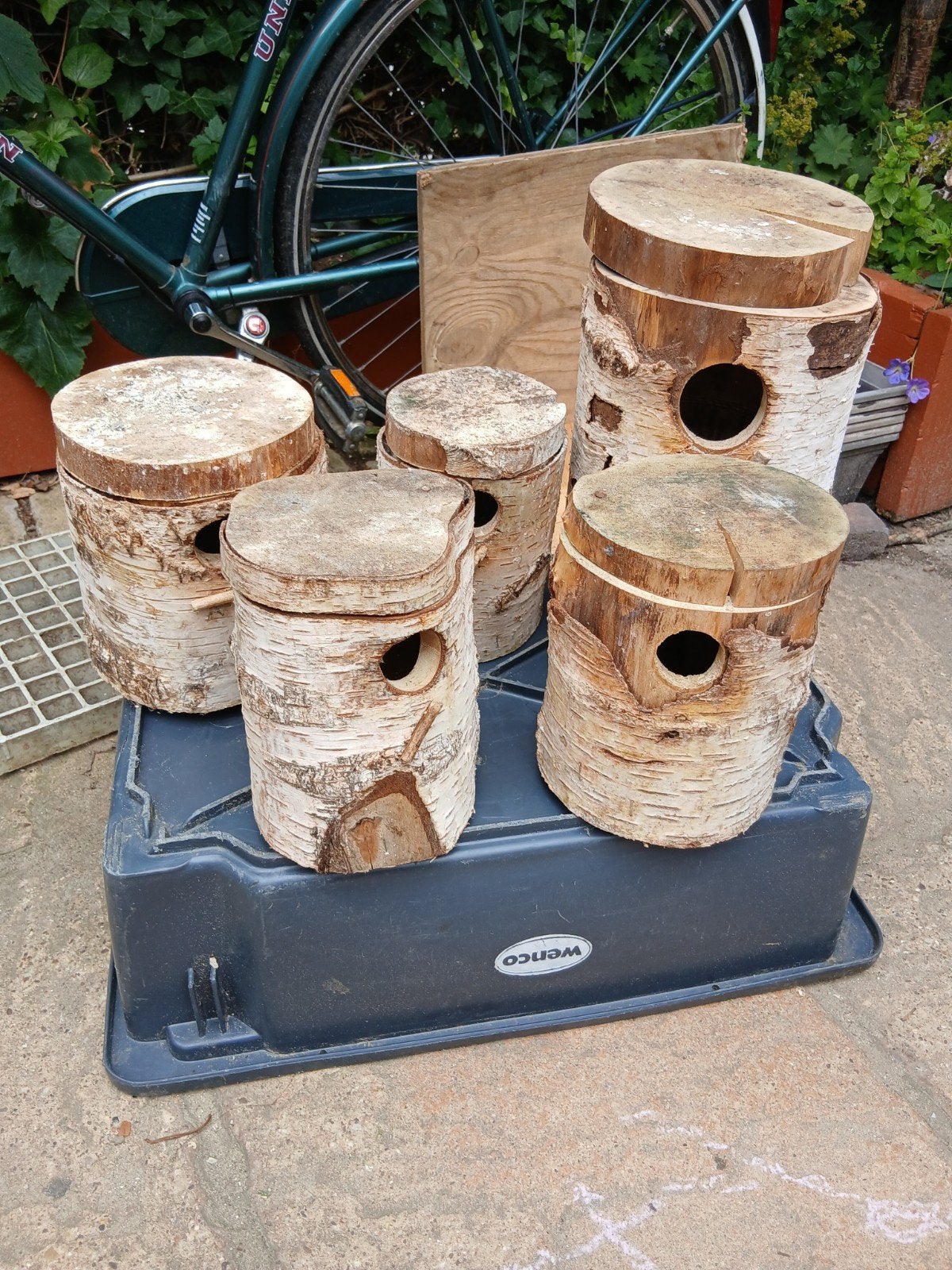 Set van 5 rustieke berkenhouten vogelhuisjes, Tuin en Terras, Ophalen of Verzenden, Gebruikt