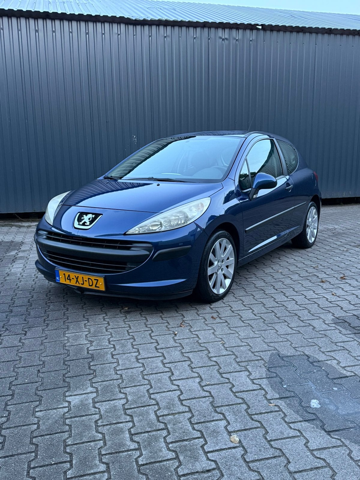 Peugeot 207 1.4 16V 3DRS 2007 Blauw, Auto's, Voorwielaandrijving, Zwart, 4 cilinders, Blauw