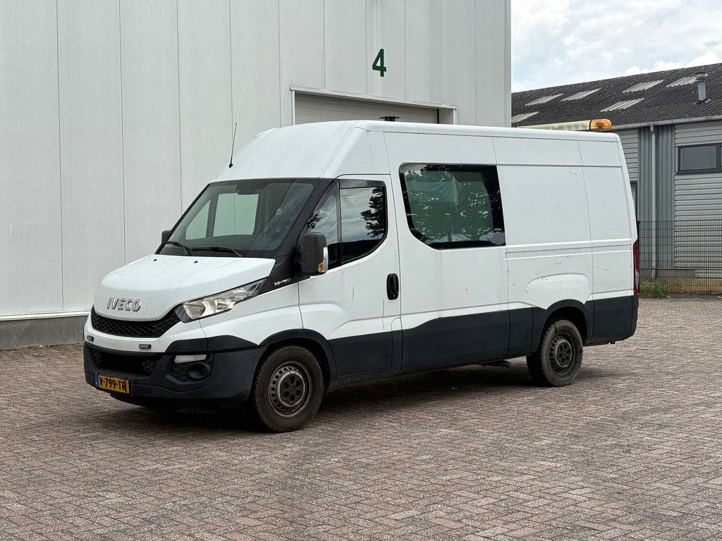 Iveco Daily 35S15V 2.3 352 H3 L3 Werkplaatsinrichting, Auto's, 13 km/l, Euro 5, Gebruikt, Zwart