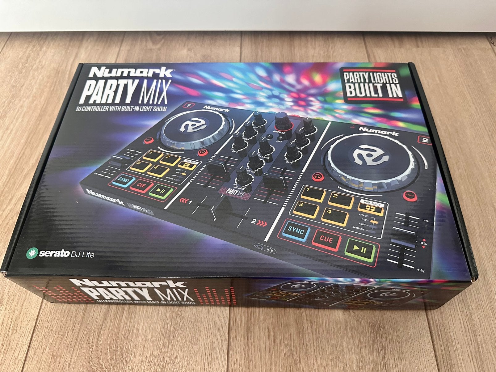 NIEUW IN DOOS: Numark Party Mix DJ Controller, Ophalen of Verzenden, Zo goed als nieuw, Dj-set, Numark