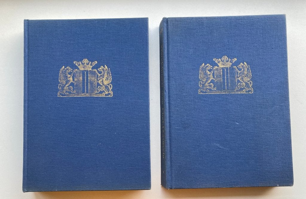 Wandelingen door Oud-Dordrecht - C.J.P. Lips (2 delen), 20e eeuw of later, Verzenden, Zo goed als nieuw, C.J.P. Lips