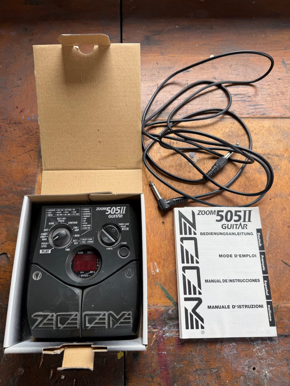 Zoom 505II Gitaar Multi-Effect Pedaal met Handleiding, Muziek en Instrumenten, Effecten, Ophalen, Zo goed als nieuw, Multi-effect