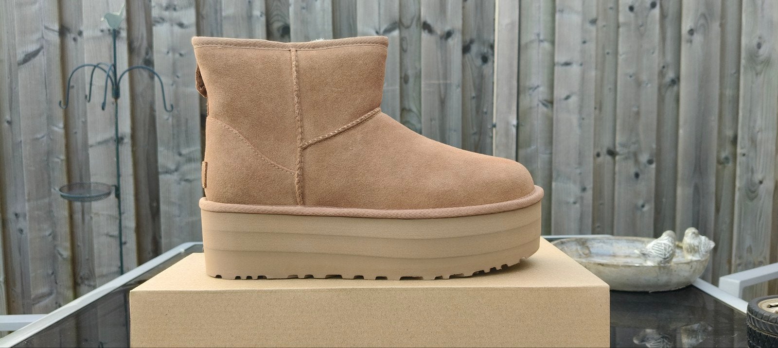 Ugg Classic Ultra Mini Platform ' Chestnut ', UGG, Beige, Lage of Enkellaarzen, Nieuw