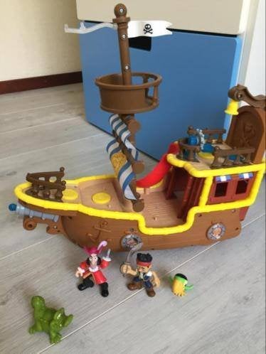 Jake en de nooitgedacht piraten boot groot figuur auto, Ophalen of Verzenden