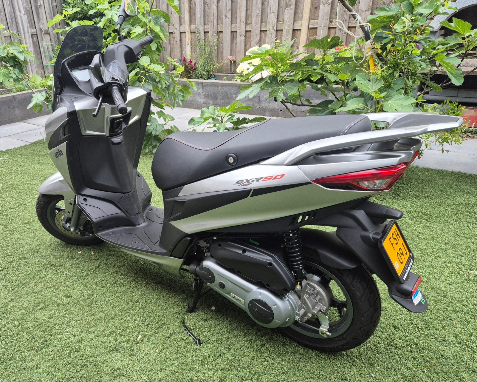 Aprilia SXR 50 Scooter -  nieuw, Fietsen en Brommers, Ophalen of Verzenden, Nieuw, Benzine, Overige modellen
