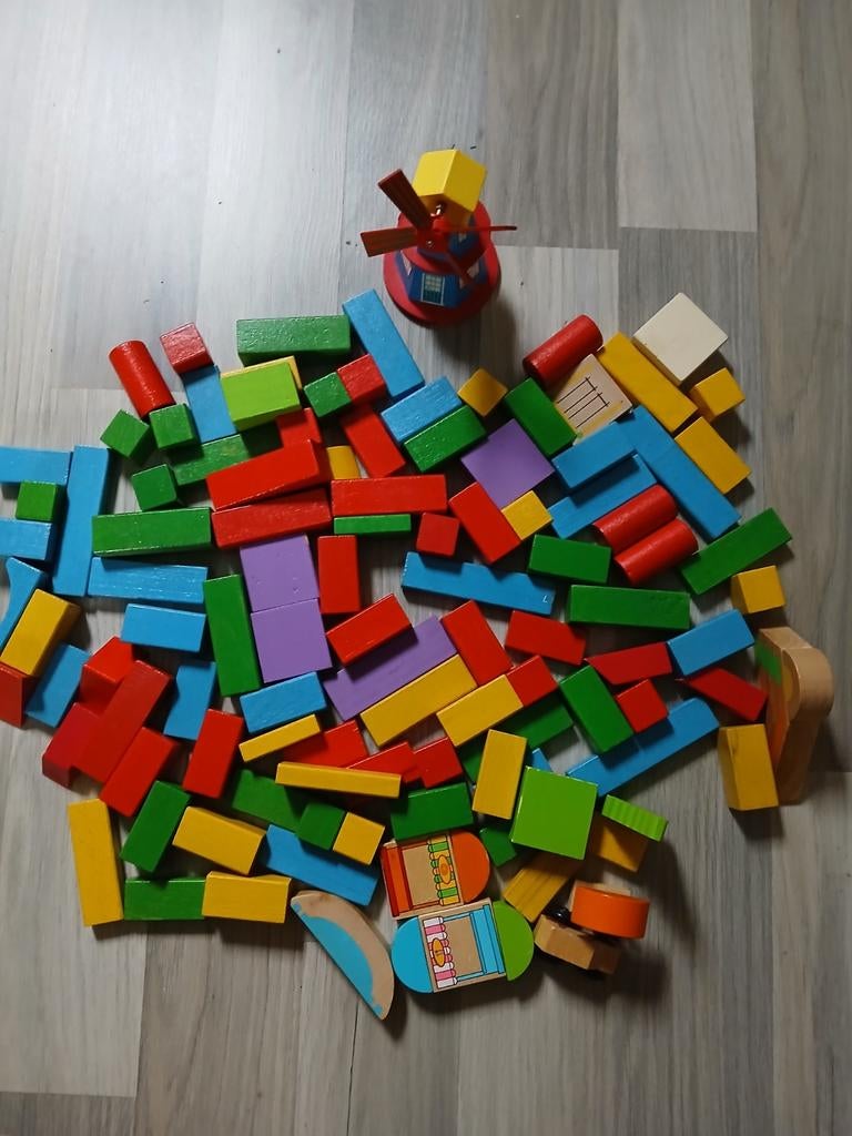Houten bouwblokken,verschillende onderdelen., Ophalen of Verzenden, Gebruikt