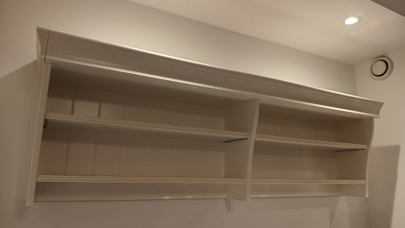 ikea Liatrop witte wandrek, Ophalen, Met plank(en), Gebruikt, 150 tot 200 cm