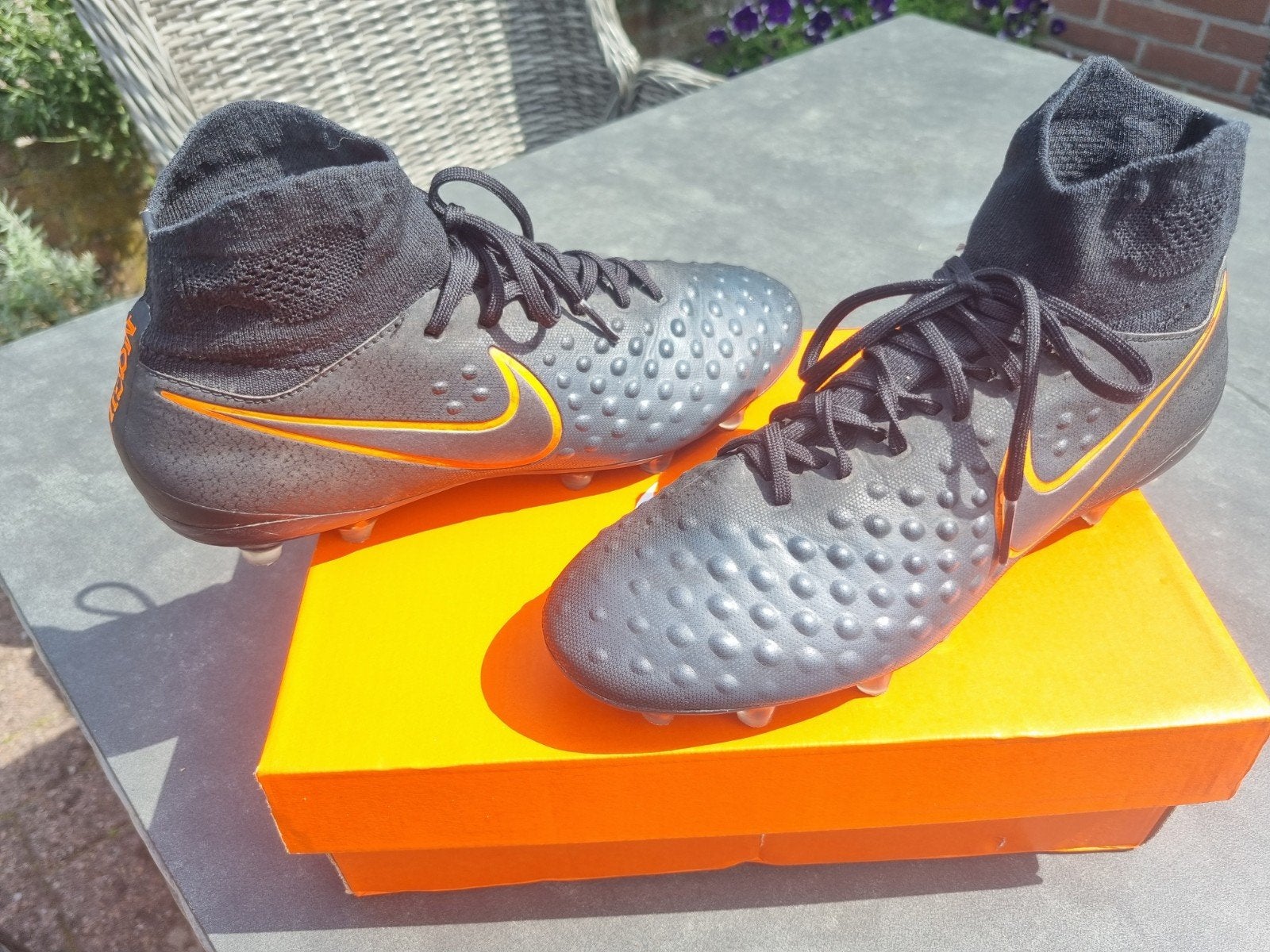 Prachtige nike magista voetbal schoenen maat 40, Maat XS of kleiner, Schoenen, Nieuw, Ophalen of Verzenden