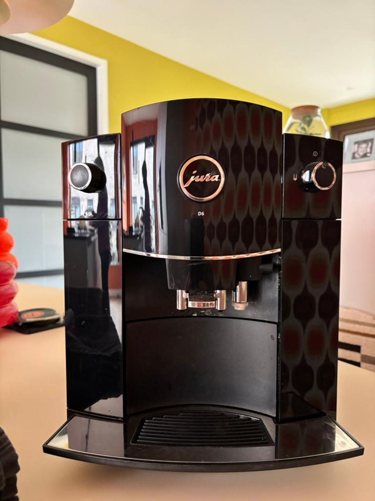 Jura D6 koffiemachine, Ophalen of Verzenden, Koffiemachine