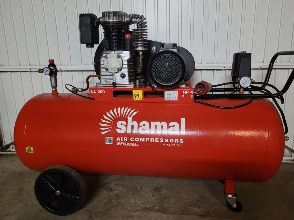 Shamal compressor, Doe-het-zelf en Verbouw, Compressors, Ophalen, 400 tot 800 liter/min, Zo goed als nieuw, Mobiel