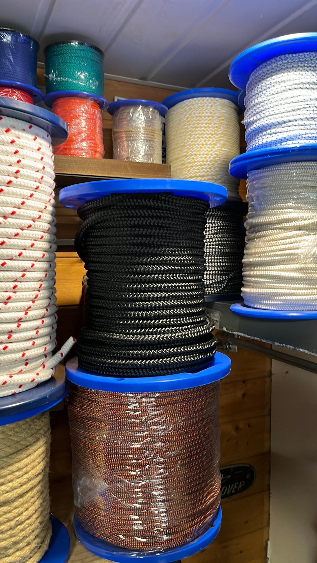 Rol 40 meter 8 mm dik polyester touw, Ophalen of Verzenden, Nieuw, Lijn of Blok