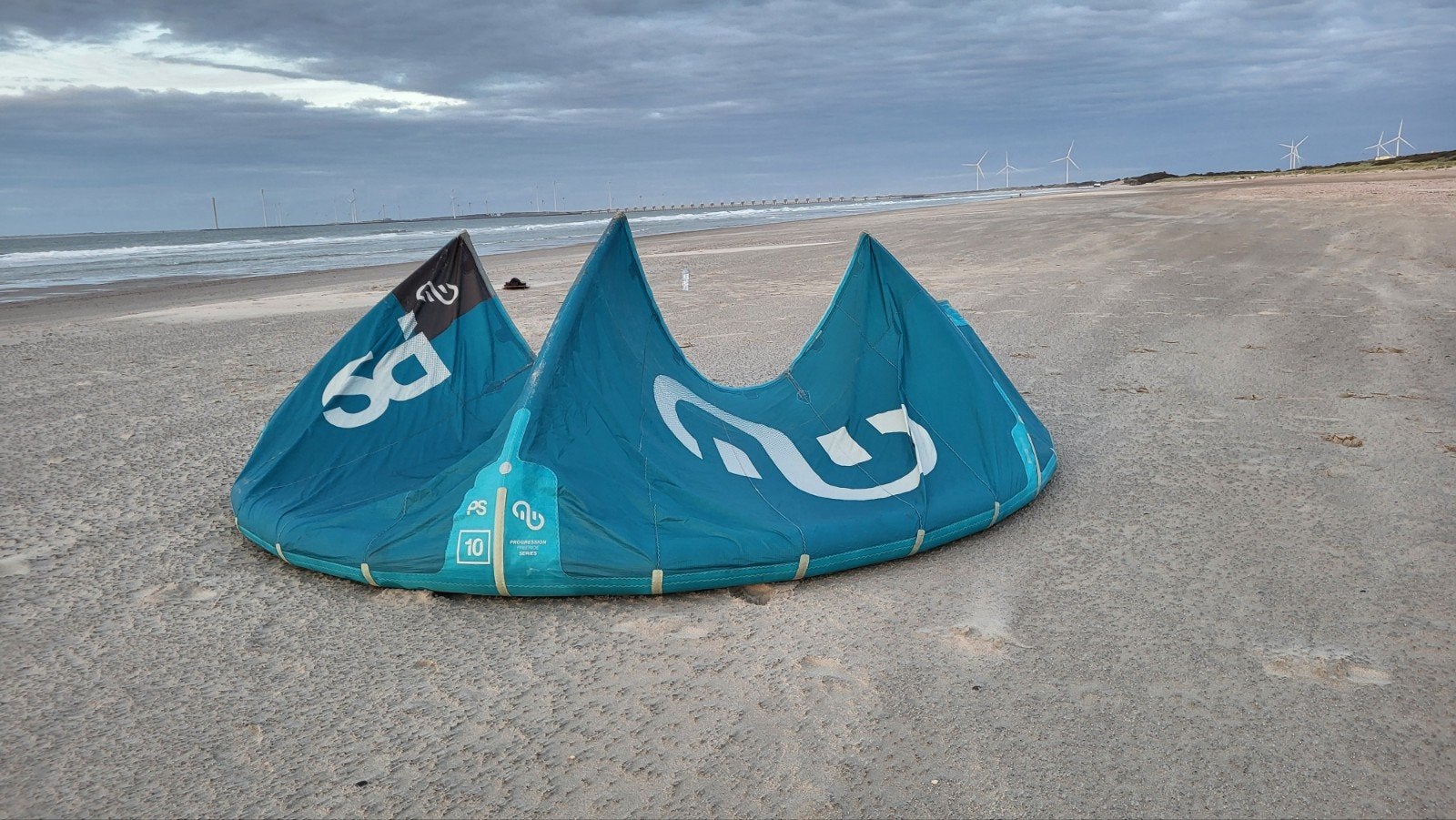 Eleveight PS kite 10m, Geen board, Ophalen, 10 m²