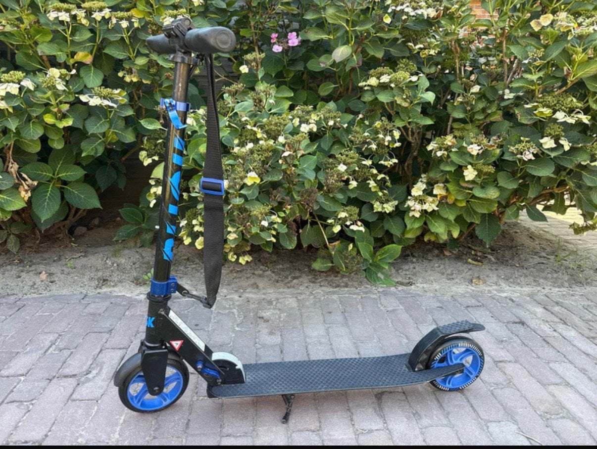 Blauwe Crivit aluminium step in zeer nette staat, Ophalen of Verzenden, Zo goed als nieuw, Gewone step