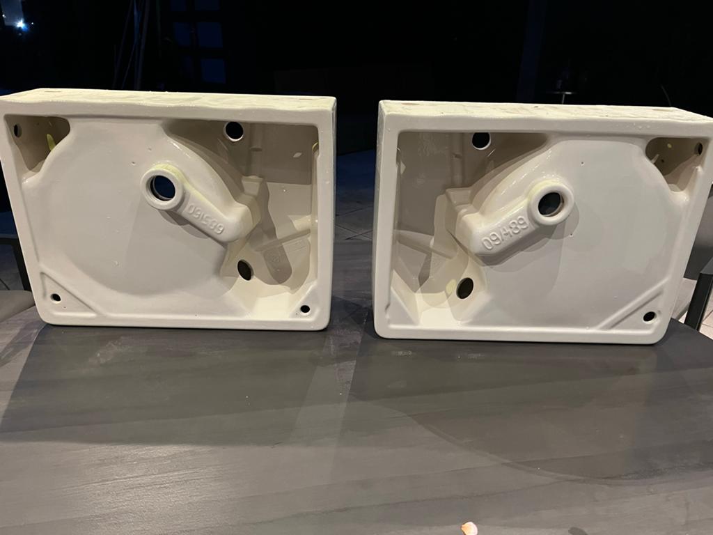 2 keramische wastafels - Duravit, Ophalen, Gebruikt, Steen, Wastafel