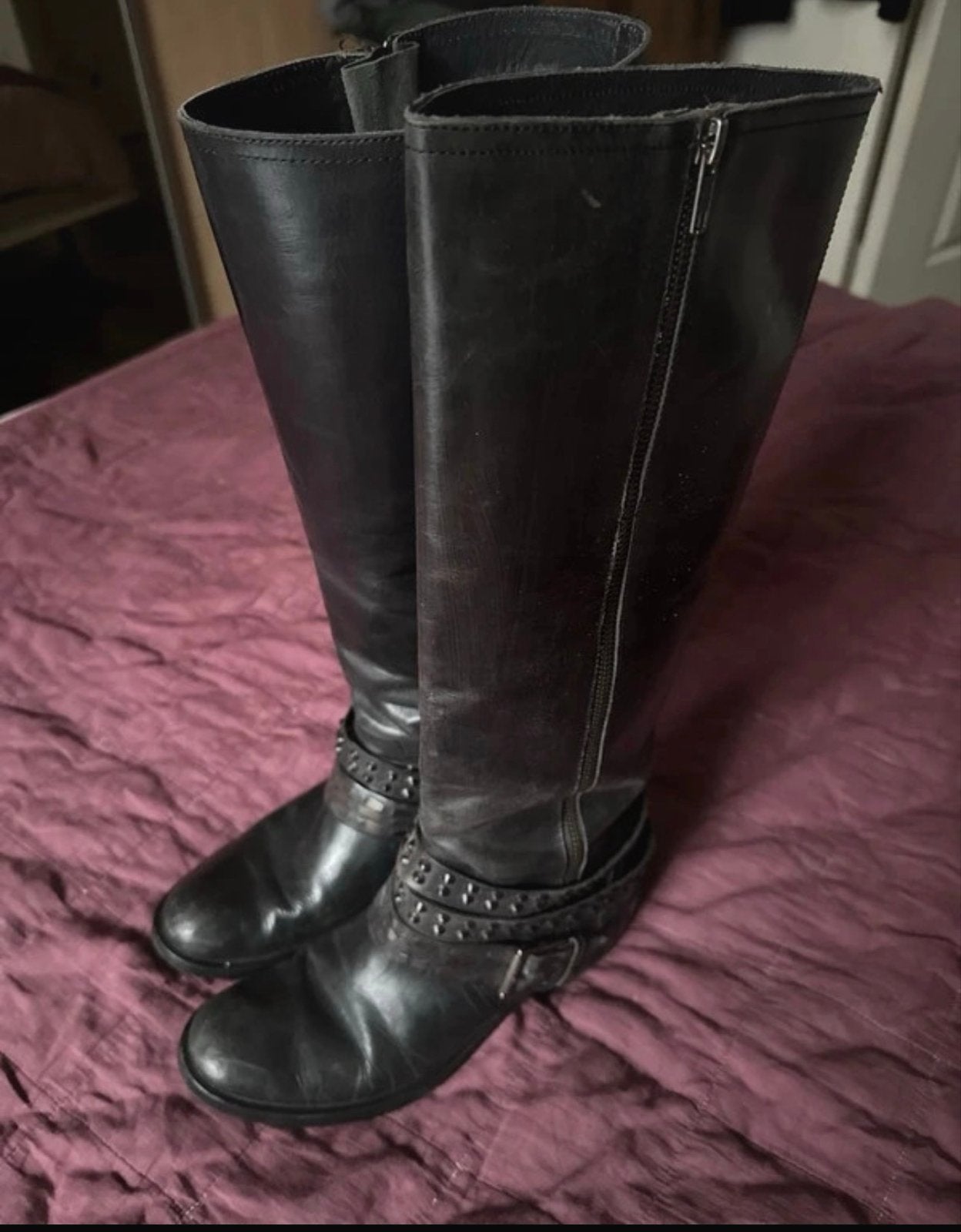 Bronx Leren kniehoge laarzen maat 38, zolen vervangen, Kleding | Dames, Ophalen of Verzenden, Gedragen, Zwart, Hoge laarzen