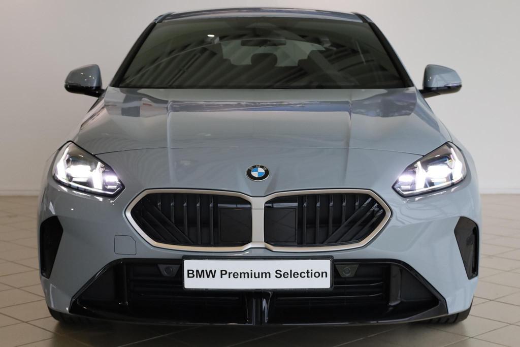 BMW 1 Serie 120 | M Sportpakket | Stoel & Stuurwielverwarmin, Met garantie (alle), Origineel Nederlands, Bedrijf, 19 km/l