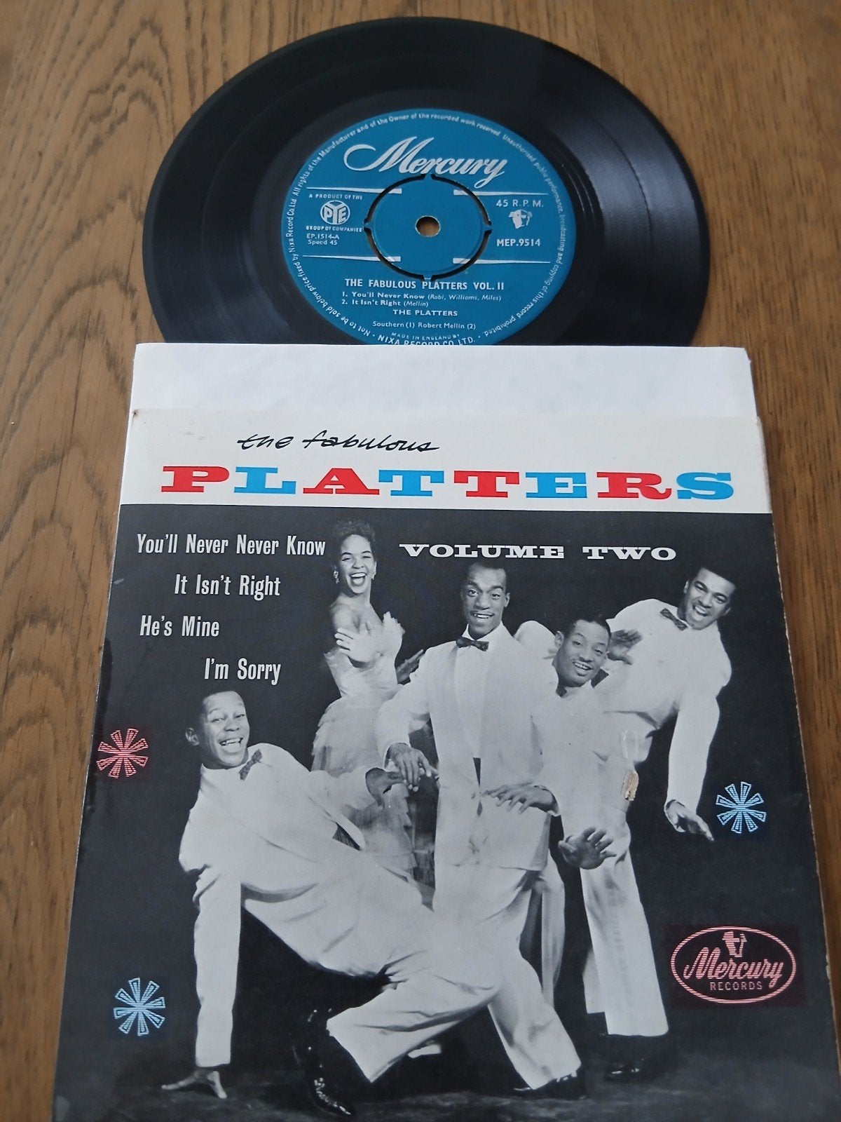 VINYL EP  THE FABULOUS PLATTERS 1956, Cd's en Dvd's, Ophalen of Verzenden, Zo goed als nieuw, EP, EP