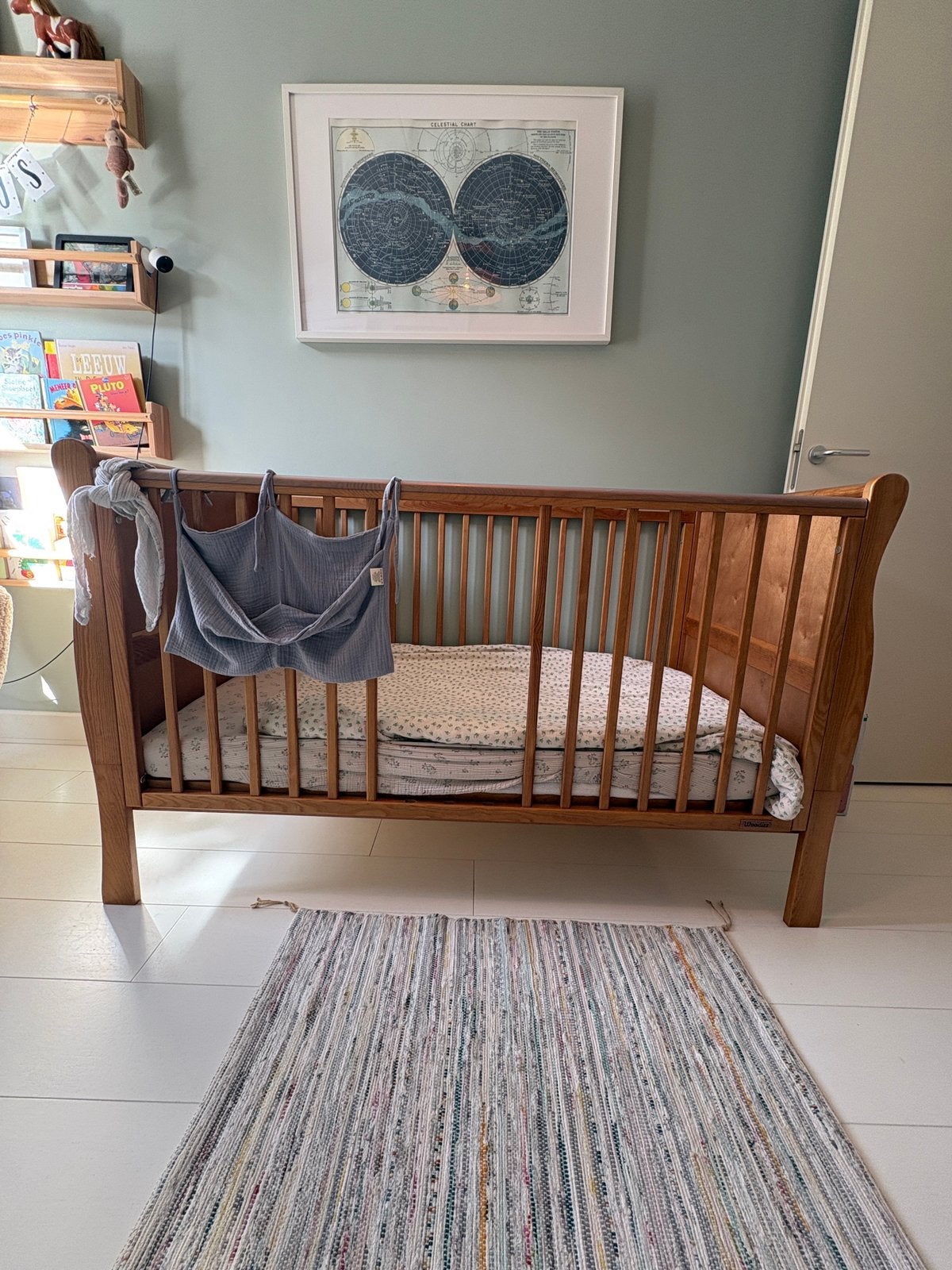 Woodies Noble Vintage 2-in-1 Ledikant /Peuterbed (70x140 cm), Kinderen en Baby's, Babywiegjes en Ledikanten, Ophalen, Zo goed als nieuw
