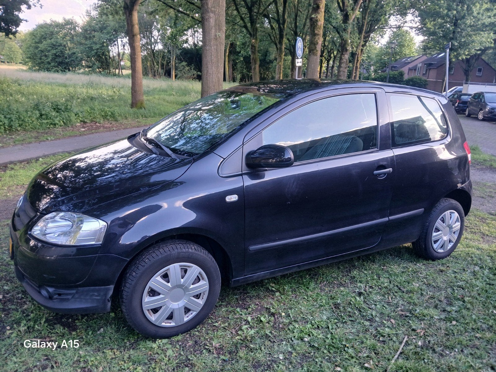 Volkswagen Fox Zwart 2007 met nieuwe APK, Auto's, Volkswagen, Particulier, Te koop
