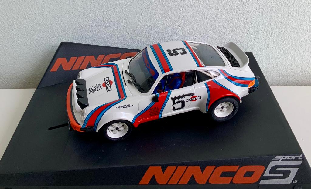 NINCO 50527 Porsche 934 "Martini", Ophalen of Verzenden, Nieuw, Elektrisch, Overige merken