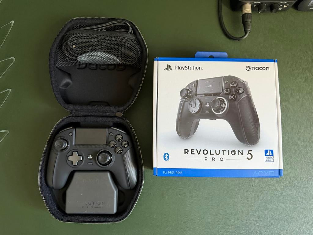 Nacon Revolution 5 Pro Controller voor PS4/PS5/PC, Spelcomputers en Games, Spelcomputers | Sony PlayStation Consoles | Accessoires