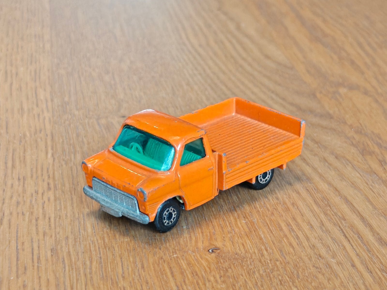 Matchbox Ford Transit ORANJE, Ophalen, Zo goed als nieuw, Auto