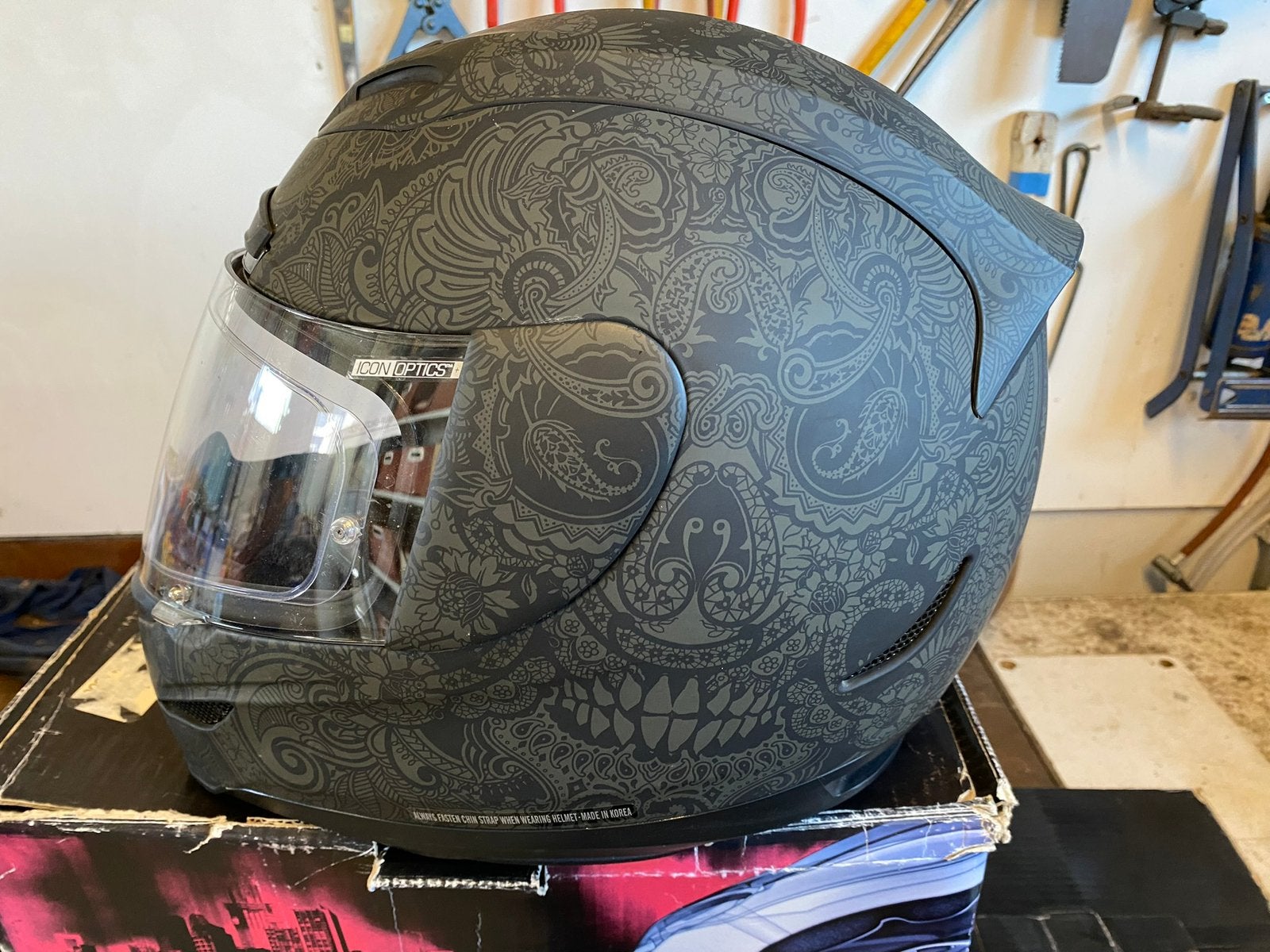 Icon motorhelm Airmada maat XL Goede staat met extra pinlock, Overige merken, Heren, XL, Ophalen of Verzenden