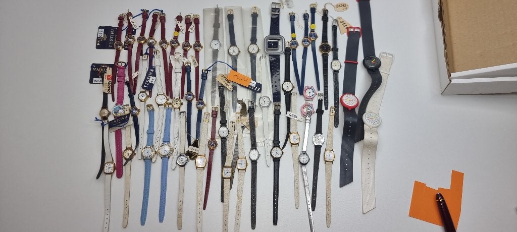 New Old Stock ZILVER HORLOGE  Marktkramer  galerijhouder..., Ophalen, Nieuw, Overige kleuren, Jongen of Meisje