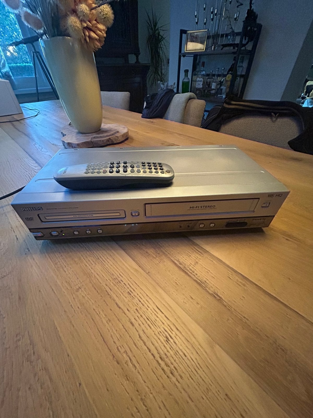 Philips DVD757VR DVD/VHS Combi – VHS Recorder + DVD + Remote, Ophalen, Gebruikt, Philips