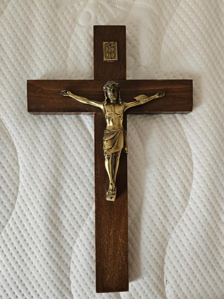 Houten kruis met Jezusbeeldje - Religieuze decoratie, Ophalen